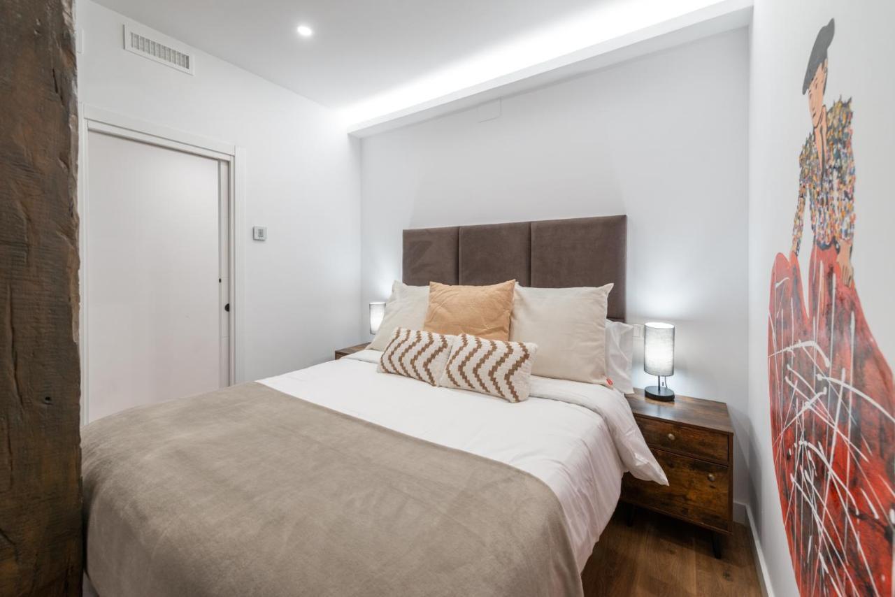 The Heart Of The City, Sol, By Monaro***** Madrid Extérieur photo