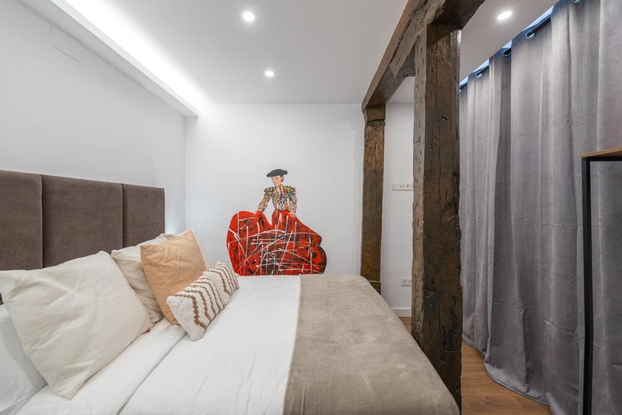 The Heart Of The City, Sol, By Monaro***** Madrid Extérieur photo
