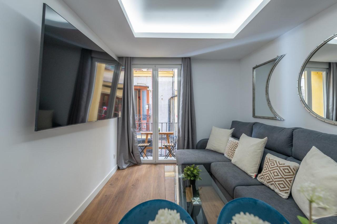 The Heart Of The City, Sol, By Monaro***** Madrid Extérieur photo