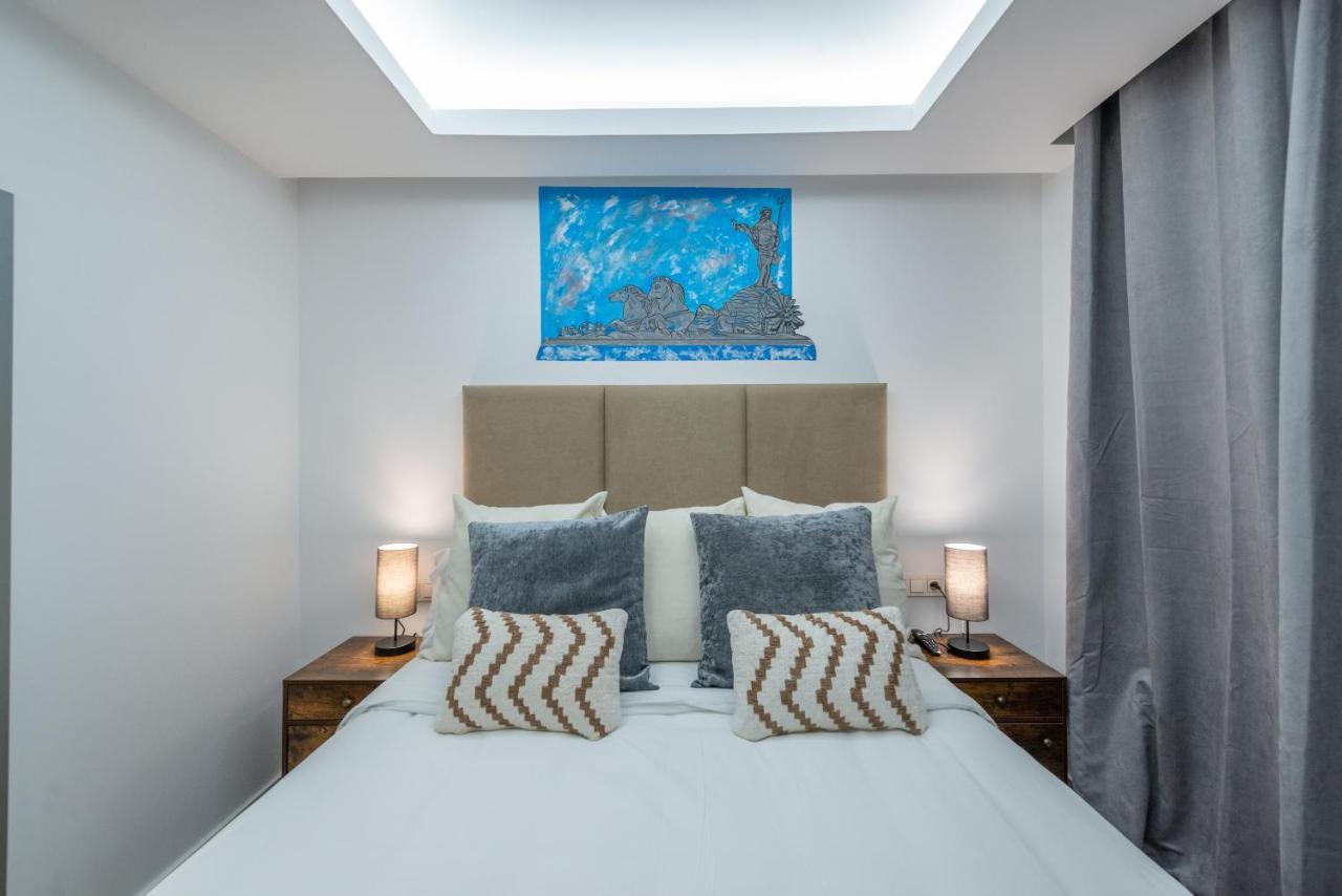 The Heart Of The City, Sol, By Monaro***** Madrid Extérieur photo