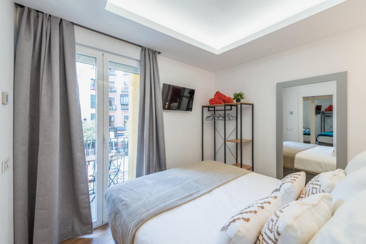 The Heart Of The City, Sol, By Monaro***** Madrid Extérieur photo