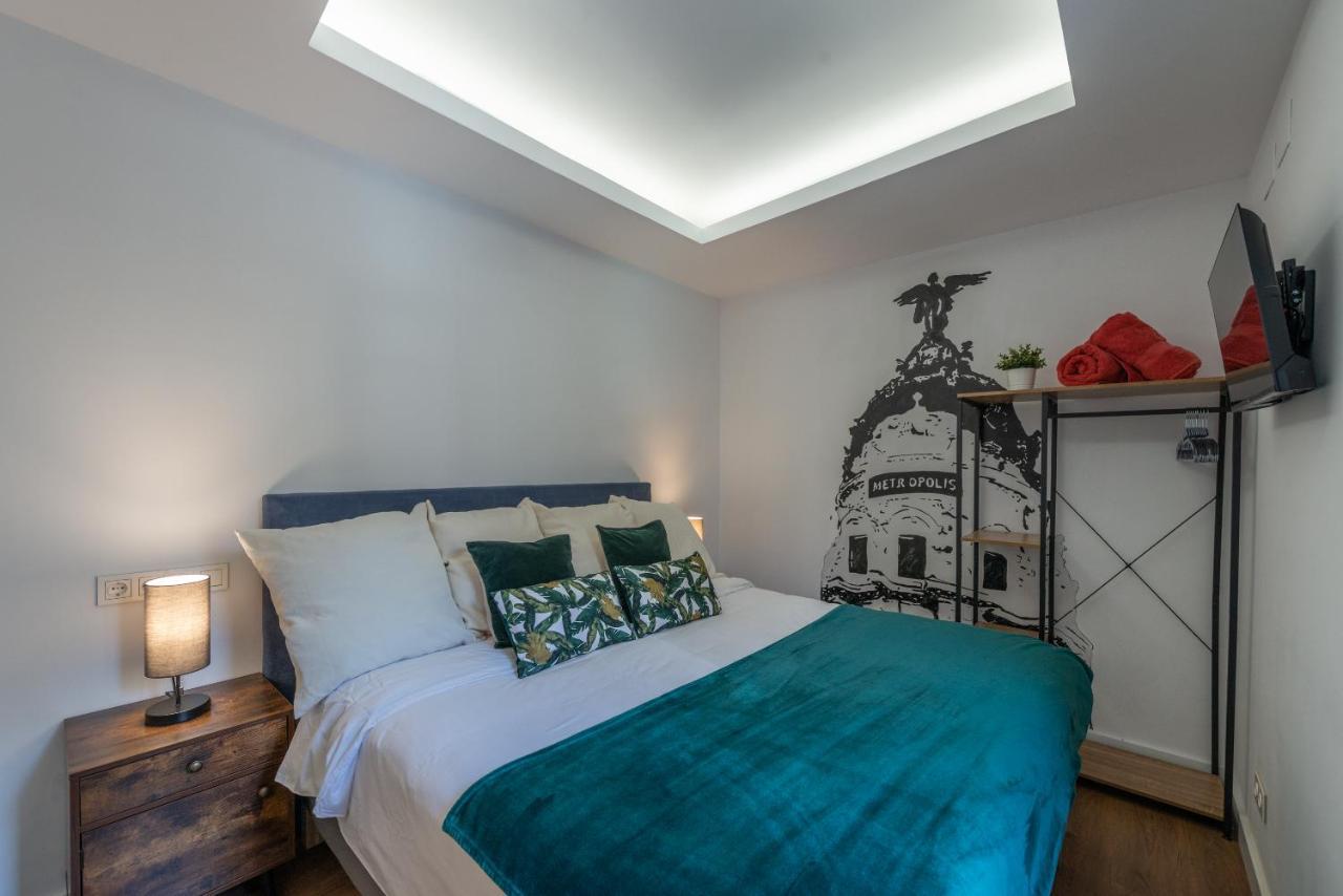 The Heart Of The City, Sol, By Monaro***** Madrid Extérieur photo